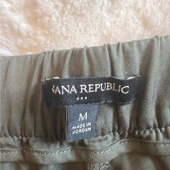 Banana Republic Factory Cargo Jogger Green Size Medium - Picture 3 of 7